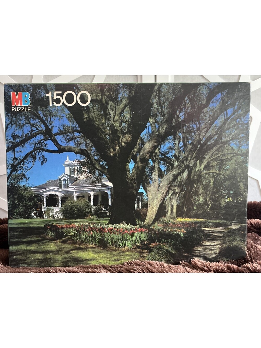 MB Milton Bradley Oak Alley Plantation 1500 Piece Jigsaw Puzzle Complete